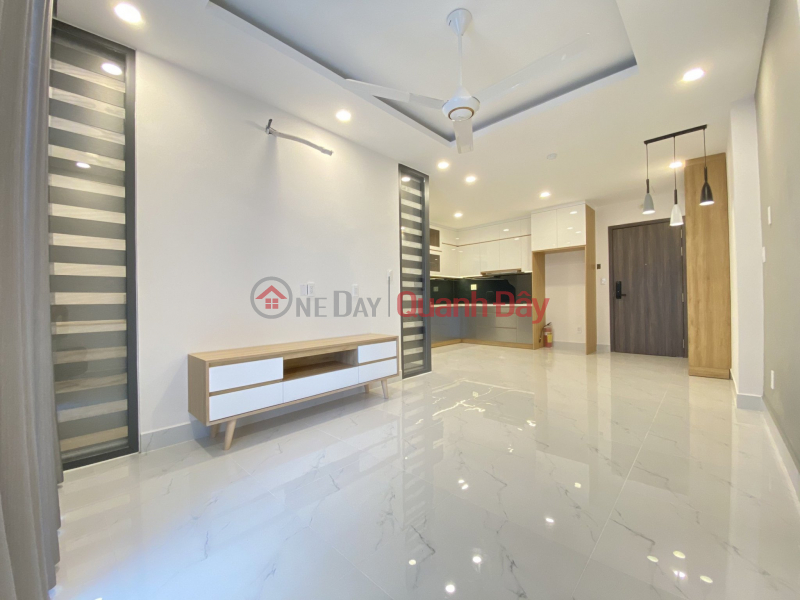 Apartment for sale at Lavida Plus Lavida Plus apartment for sale in Phu My Hung, view of fireworks, lower price than investor. price 2ty750