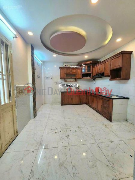 Nguyen Dinh Chinh House, Ward 11, Phu Nhuan District Rental Listings