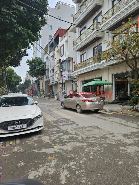 House in the center of Phu Xa street, Tay Ho, area 100m, 6.2m, car access, price 10 billion. _0