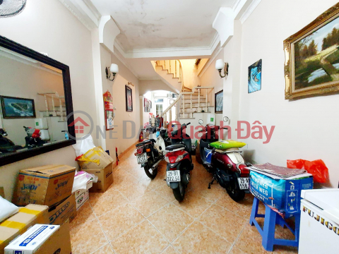 House for sale Mai Anh Tuan, Dong Da, 50m, 4T, 15m to the lake, 2 open, in VIP, kd online. _0