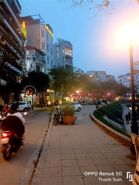 House for sale on La Thanh Street, Ba Dinh District. 90m, 5-storey building, 5.4m frontage, slightly 30 billion. Commitment to Real Photos Description Sales Listings