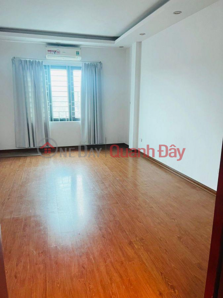 Property Search Vietnam | OneDay | Residential | Sales Listings | House for sale, front alley, car parking at the door, Vu Tong Phan street, Thanh Xuan. Area 36m2, built 5 floors, Price slightly over 8 billion