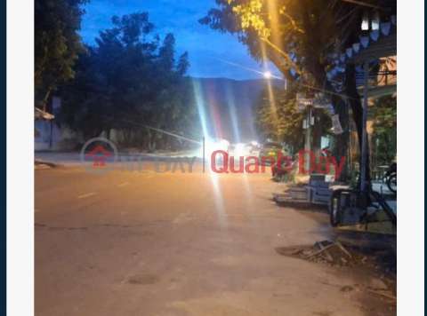 - Commercial frontage land in area 1B, near the back gate of FPT University. _0