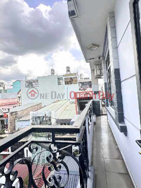 Nhà Góc 2 Mặt Tiền - 4 Tầng , Hẻm 6m Thông, DT Sàn 291m² , Gò Vấp Giáp Tân Bình _0