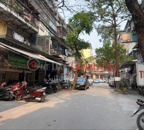 Cho thuê nhà Tập thể tầng 5 Giải Phóng 55m2, 2 ngủ, 7 Triệu _0