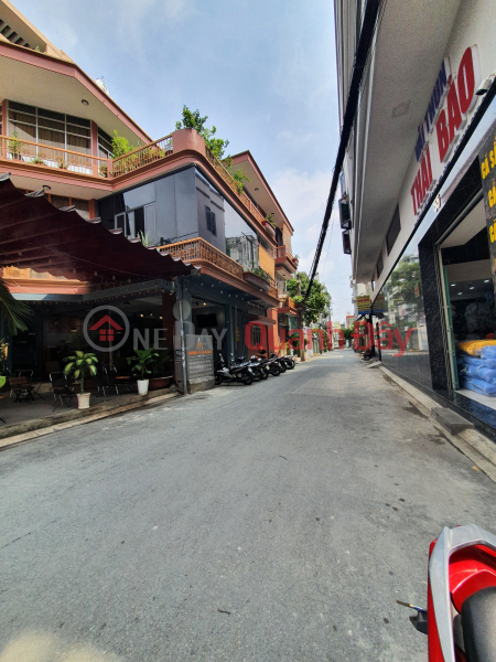 Property Search Vietnam | OneDay | Residential Sales Listings, Selling Car Alley House on Bau Bang Street, Tan Binh District, Area: 7.5mx26m, Area: 3 floors, Price: 19 billion