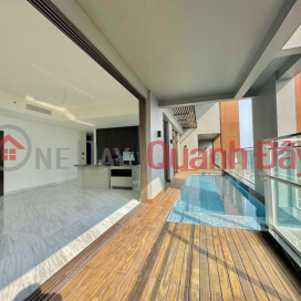 Define Sky Villa 4 bedrooms 6 bathrooms private pool NNN rate | see the whole city from the villa in the clouds _0