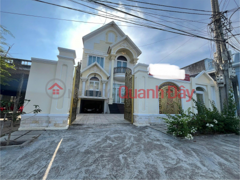 BEAUTIFUL HOUSE - GOOD PRICE - OWNER NEEDS TO SELL HOUSE In Tam Quan Nam Ward, Hoai Nhon Town, Binh Dinh. _0