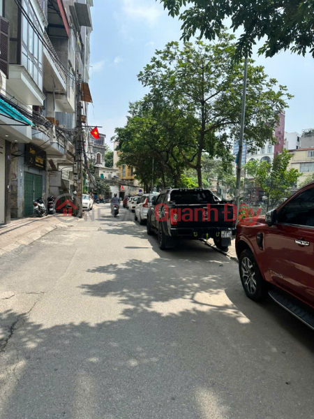 House for sale in Phuong Mai - HUGE area 123m2 Dong Da Center - Car garage through the house. Only 27 billion 500 Vietnam | Sales, đ 27.5 Billion