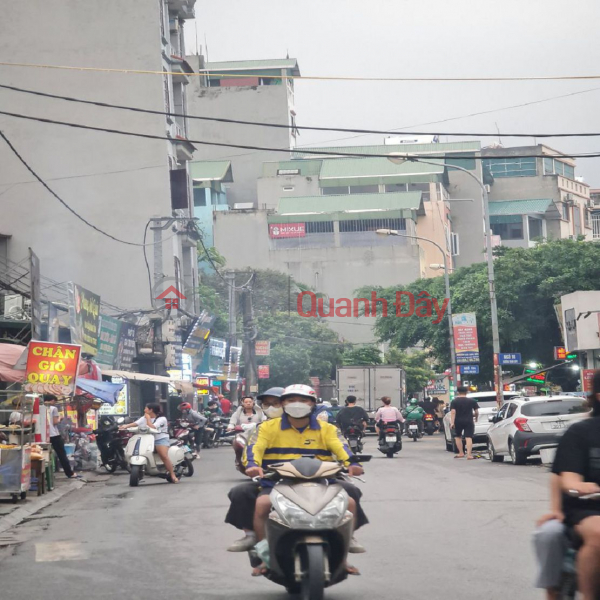 Prime commercial property in Trau Quy. 50m2, 11 billion VND (negotiable). Contact 0989894845, Vietnam Sales, đ 11.5 Billion