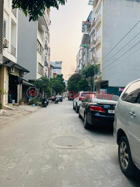 Extremely rare on Ngo Quyen street, Ha Dong, car parked at the door for 8 billion. _0