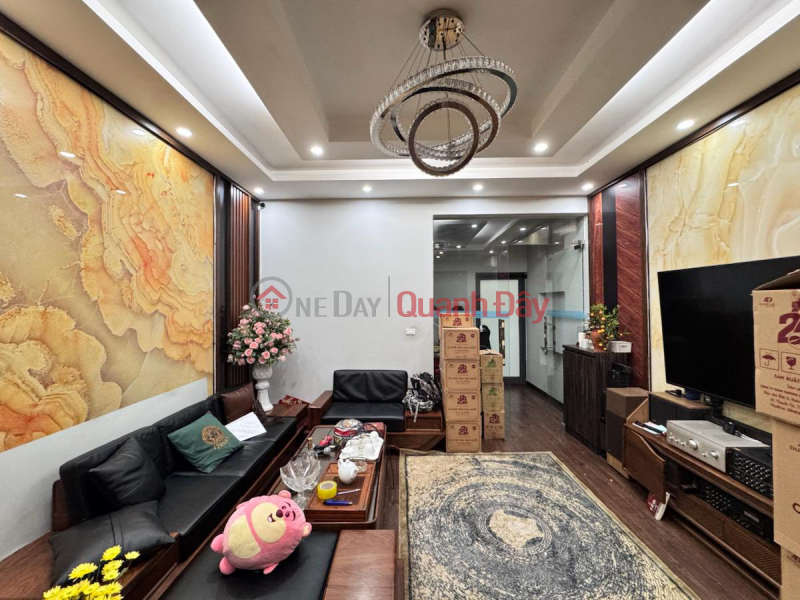 House for sale on Phung Hung street, 55m2, 3 floors, 3.5m frontage, price 32.5 billion VND, rental income 45 million VND\\/month. Sales Listings