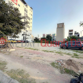 Land for sale on Bui Vien street - next to VinMec - 84m² - price 85 million VND\/m² - no defects. _0