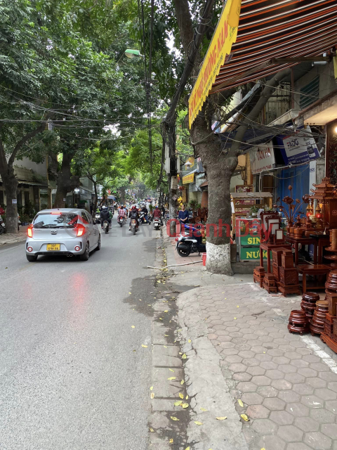 House for sale on Hoang Hoa Tham street, Ba Dinh, sidewalk - busy business 82m 17.9 billion _0