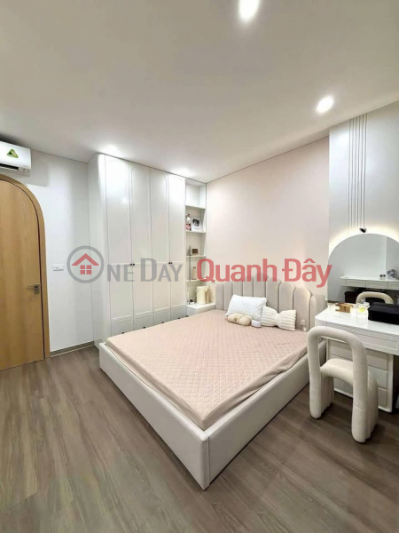 House for sale in lane 405 Ngoc Thuy, 47m x 4 floors, fully furnished, near car, over 6 billion. Contact 0936123469, Vietnam, Sales | đ 6.8 Billion