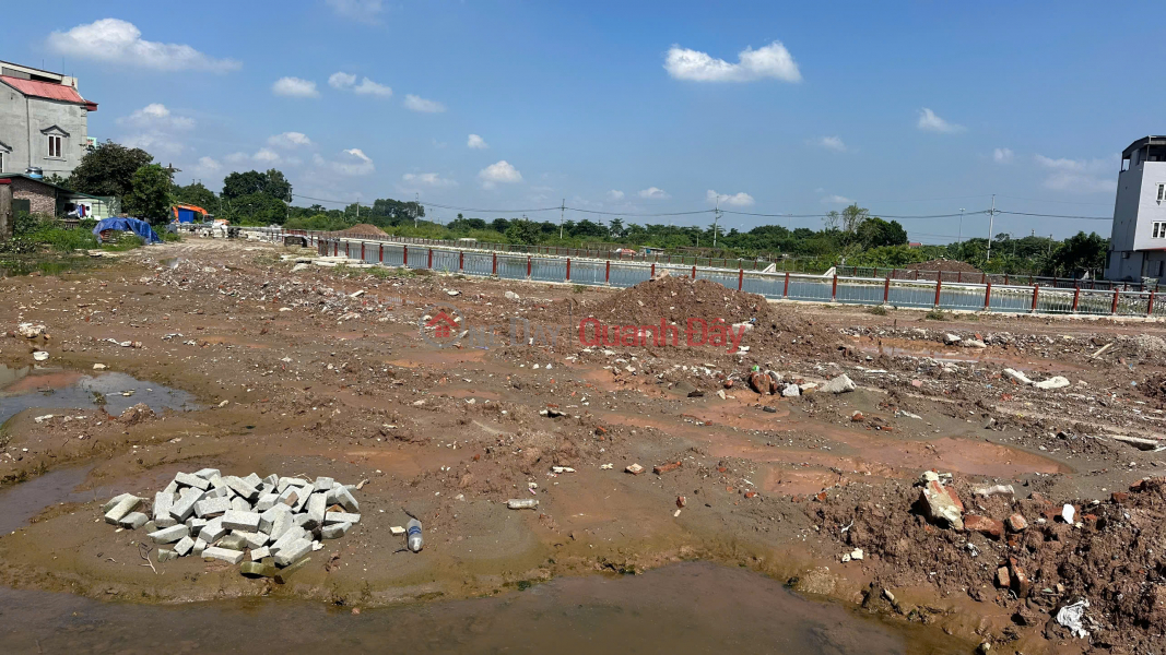 Property Search Vietnam | OneDay | Residential Sales Listings, Owner selling house in the center of Yen Vien town.