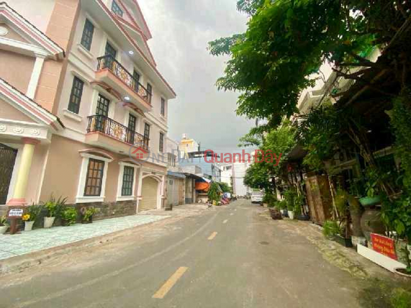 Biệt Thự Góc 2 Mặt Tiền - DT Sàn Sử Dụng 240m² , Tân Phú Giáp Tân Bình. Niêm yết bán