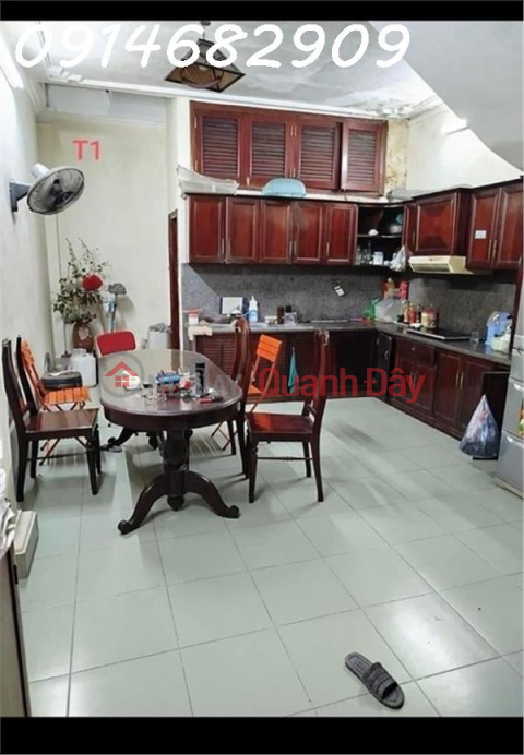 URGENT SALE OF VU NGOC PHAN TOWNHOUSE: 52M2 x 4T, WIDE LANE, NEAR CARS, OVER 8 BILLION _0