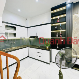 I am the owner renting a beautiful new apartment, office, business - 95m2_ 4.5 tons; 26 P. Kim Lien area _0