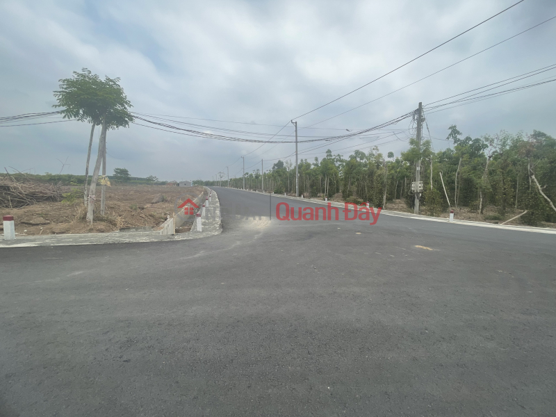 Selling land 1000m wide road 14m wide price 200 million Vietnam | Sales, đ 200 Million