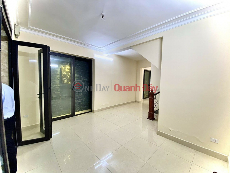 House for sale in lane 604 Ngoc Thuy, Long Bien, parked car, 7 floors high-speed elevator Sales Listings