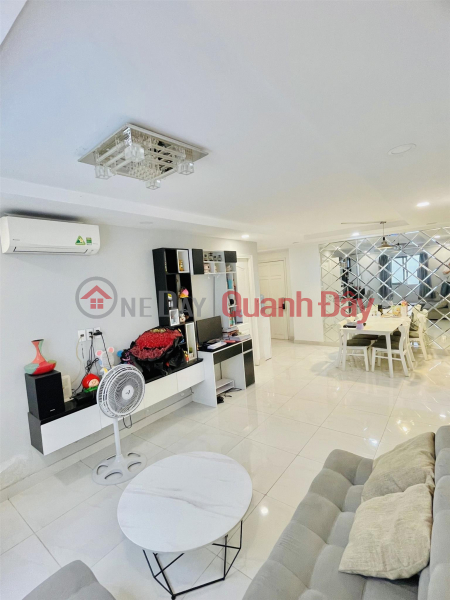 Property Search Vietnam | OneDay | Residential, Sales Listings I am the owner, not a broker, urgently need to sell a 70m2 fully furnished apartment, new house, in Binh Thanh