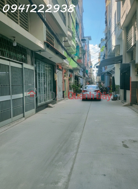 HOUSE FOR SALE 575\/86 NGUYEN DINH CHIEU, DISTRICT 3. AREA: 3.2m*10m. 5 FLOORS. PRICE 9.9 BILLION NEGOTIABLE _0