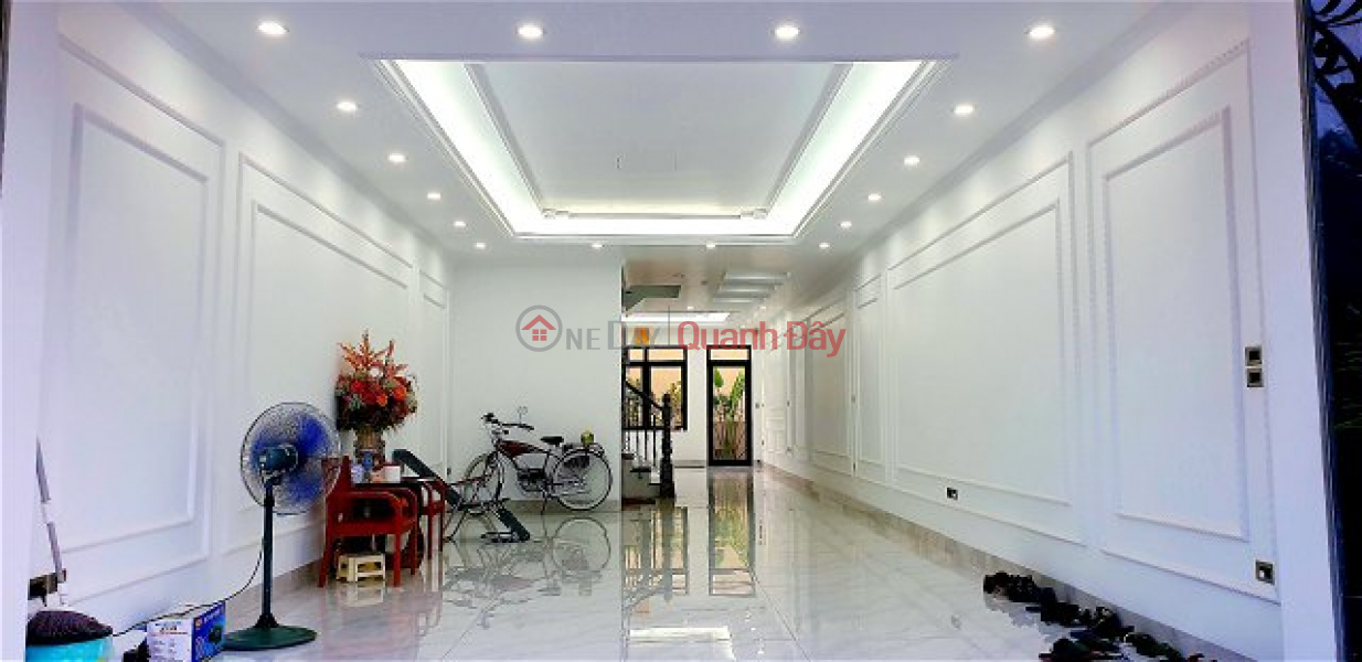 MP Nguyen Dinh Hoan's house for sale - sidewalk - business 62m x6T 18.7 billion Sales Listings