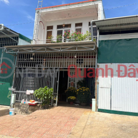 The owner needs to sell 3 adjacent houses with low prices in Bao Loc _0