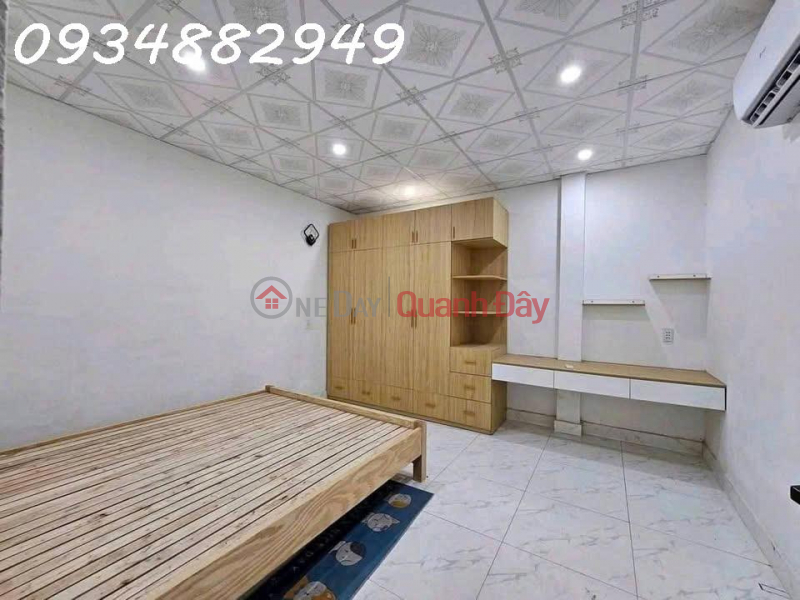 House for sale on Ton Dan street, prime business location - right next to Ton Dan afternoon market and Nguyen Dinh Tu street. Vietnam | Sales | đ 7.49 Billion