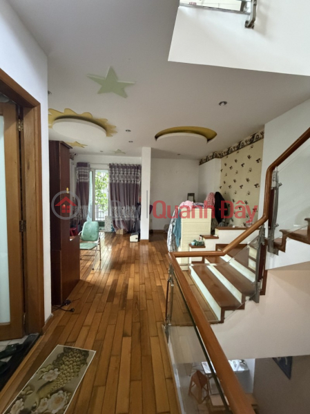  Please Select | Residential | Sales Listings đ 8.5 Billion