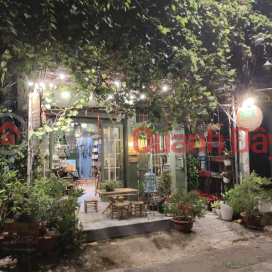 V Cà phê sách Lamaqua House.,Quận 10, Việt Nam