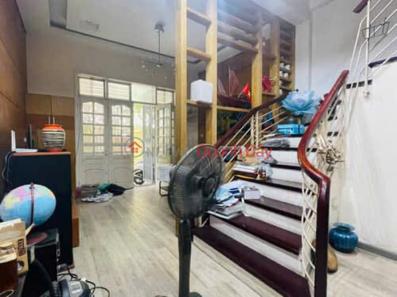 House for sale in Phu Do, 4 floors, 47m2, 8.4 billion, car parking at the door, airy alley, 20m to the street, nice title Vietnam Sales | đ 8.4 Billion