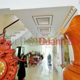 Quận 12, nhà mặt tiền, gần chợ, 5 tầng giá 10 tỷ + x tỷ _0