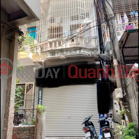 Cau Giay townhouse for rent with area 50 m2 x 4 floors mt 3.5m, 3 bedrooms 4vs _0