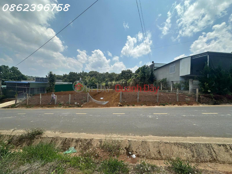Land plot for sale, prime location on Hoa Ninh inter-communal road, Lam Dong province, area 535.8m2, investment price. Sales Listings