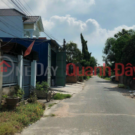 Tan Phong land, 318m2 with 200m2 of residential land, 8m asphalt road, only 4ty1 _0