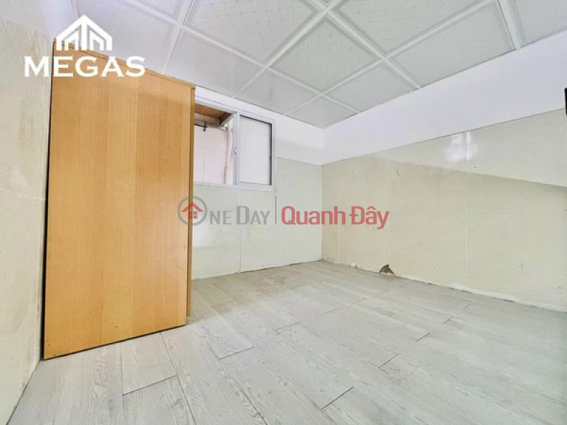 đ 3.5 Million/ month, Duplex room on high floor with extremely preferential price in Ward 14, Tan Binh