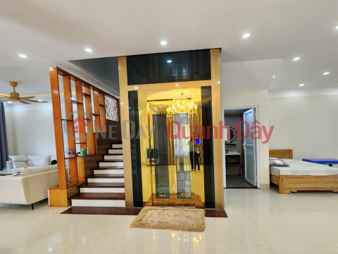 Family Urgently Sells Villa in TT1 City Exchange _0