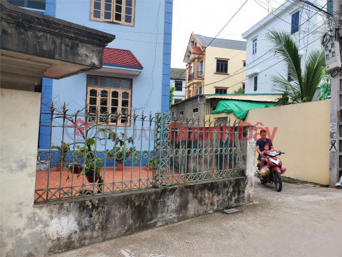 Co Duong, Tien Duong land next to international school _0