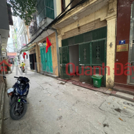 House in Kim Giang, 62m² x 4 floors, alley accessible by car, price 12.35 billion VND, with title deed. _0