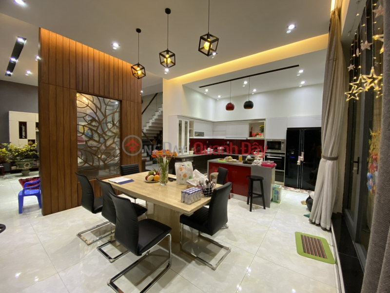 Villa for sale, Corner lot, 2 MT, Da Nang Center, 3 floors, 4 bedrooms, price around 20 billion Vietnam | Sales, ₫ 21 Billion