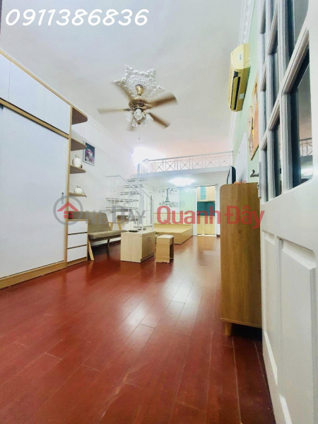 đ 1.5 Billion SMALL BEAUTIFUL 1.5 billion Collective 2nd floor, Nguyen Hong street, Dong Da 45m, 2 bedrooms