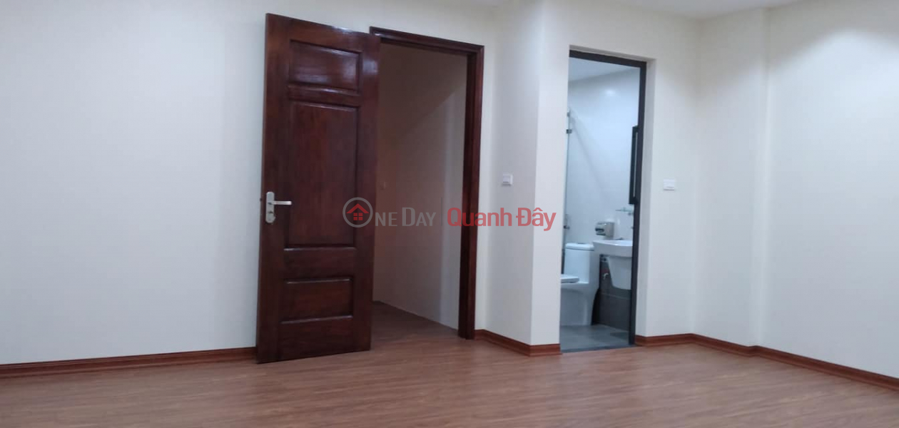 Property Search Vietnam | OneDay | Residential | Sales Listings | House for sale 61m2 Au Co street, Tay Ho Car park at the door Waiting for the elevator 7.3 Billion VND