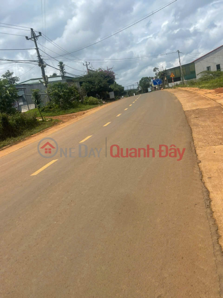 BEAUTIFUL LAND - GOOD PRICE - URGENTLY SELLING A PLOT OF POTENTIAL LAND AT BON BU, ĐẠK N'Drung COMMUNE, Đắk Sông DISTRICT, Đắk Nông, Vietnam Sales, đ 900 Million