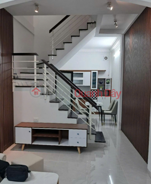 BEAUTIFUL 4-FLOOR HOUSE RIGHT ON DOI CAN STREET, BRIGHT FURNISHED FULL FURNITURE - 36M2, OVER 6 BILLION Sales Listings