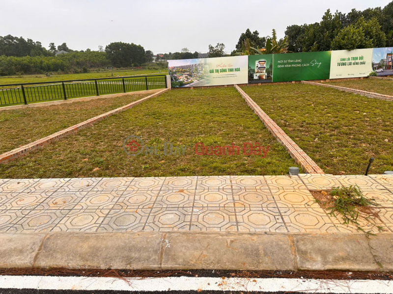 Land for sale in Co Dong, Son Tay, prime location, accessible by car, good price, potential for price appreciation - Near Vietnam National University. Sales Listings