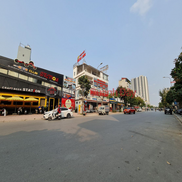 LAND FOR SALE IN THE CENTRAL AREA OF TRAU QUI, GIA LAM, HANOI - GREAT INVESTMENT OPPORTUNITY. Contact 0989894845 Sales Listings