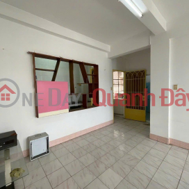 OWNER Needs to Sell Quickly Apartment in Binh Thoi Building, Ward 8, District 11, HCMC _0