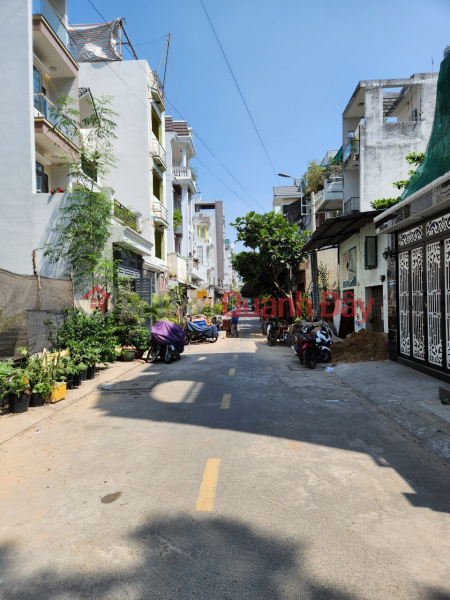 ₫ 6.35 Billion, Land for sale in Le Van Quoi, Binh Tan, 72.6m2 plastic truck alley, 6.35 billion